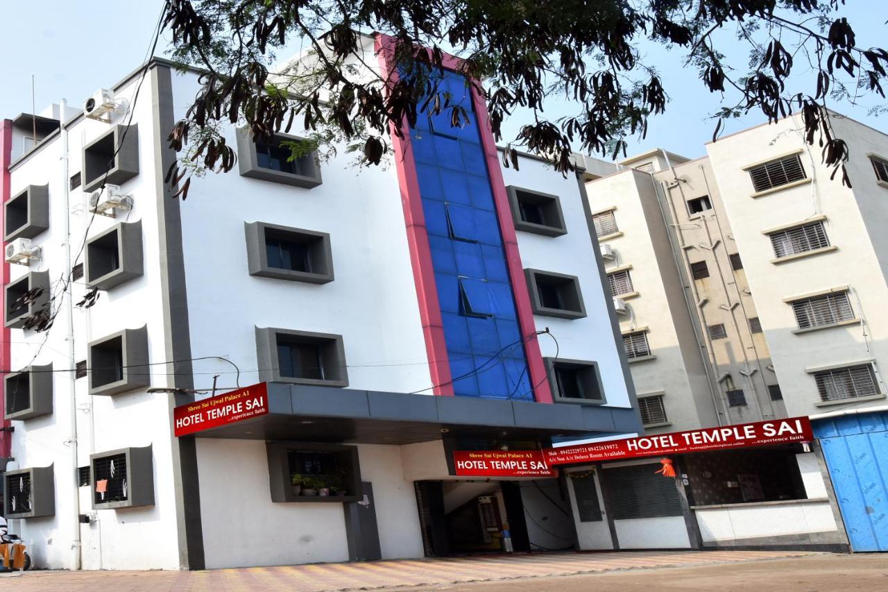 Hotel Temple Sai Shirdi Exteriör bild