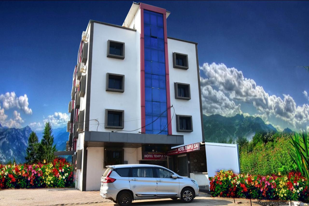 Hotel Temple Sai Shirdi Exteriör bild